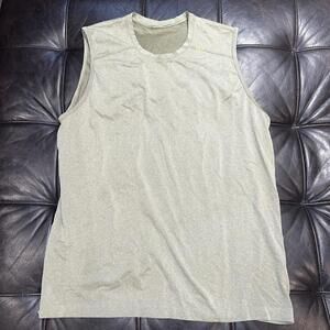 Lululemon Men’s Workout Exercise Sleeveless Shirt Size XL Stretch